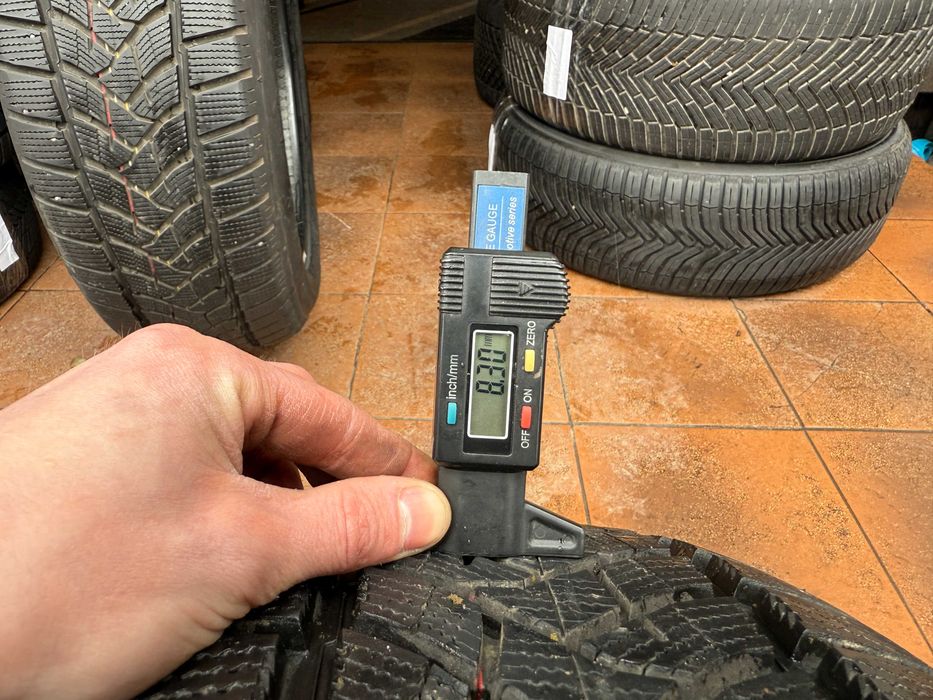 235-55 R19 105V Dunlop Winter Sport 5 SUV 2024 розпаровка 1шт