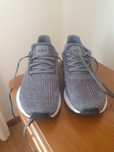 Tenis cinzento Homem Adidas