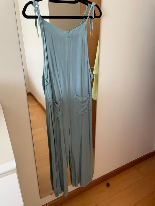 Roupa variada tamanho S