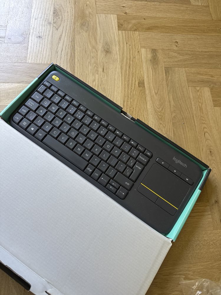 Klawiatura bezprzewodowa Logitech Media K400 plus