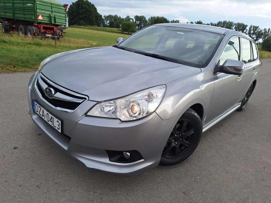 Subaru Legacy stan idealny, bezwypadkowy, doinwestowany, zamiana.