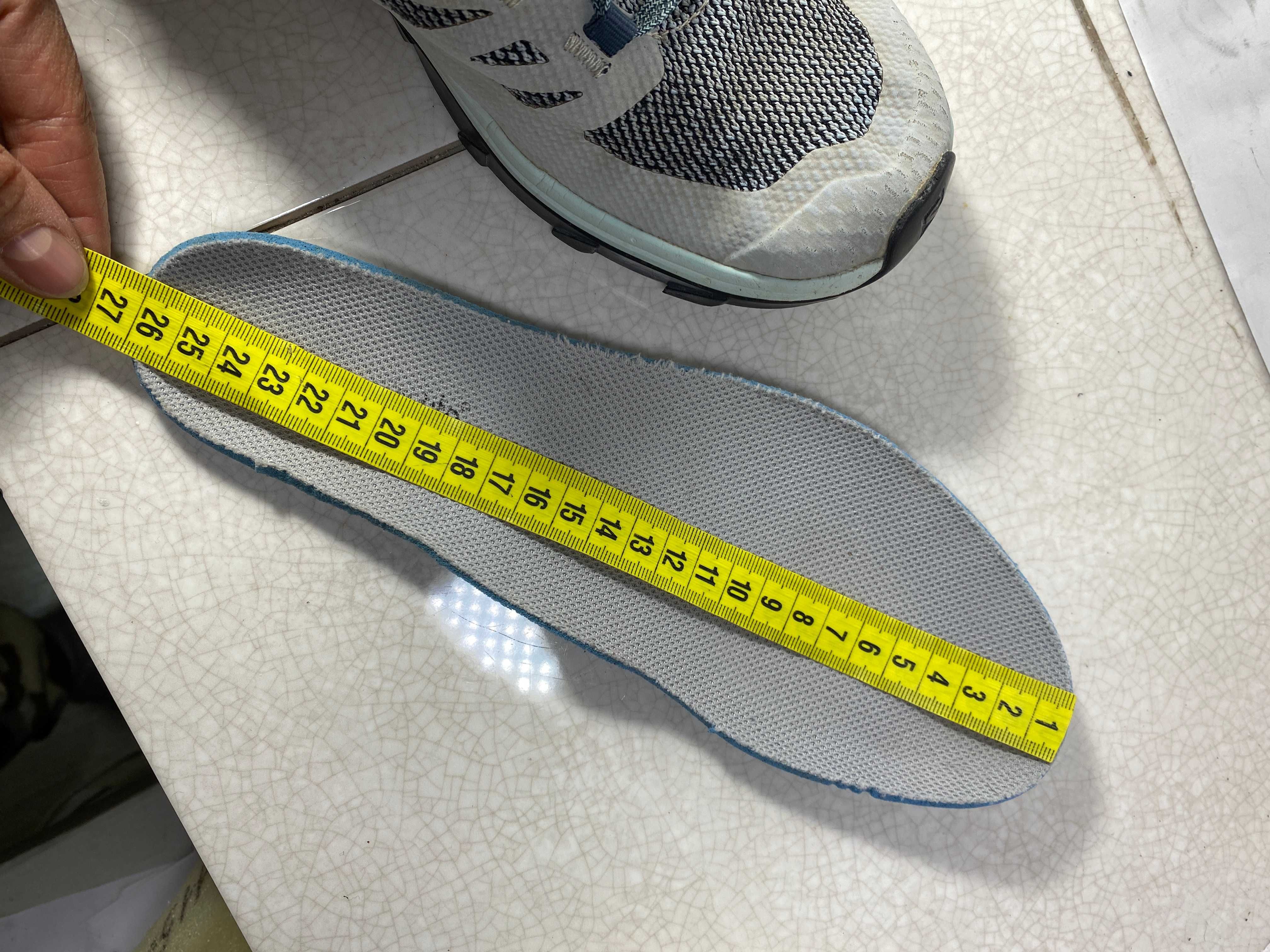 Salomon OUTline gore-tex кроссовки 40 р 25,5см оригинал