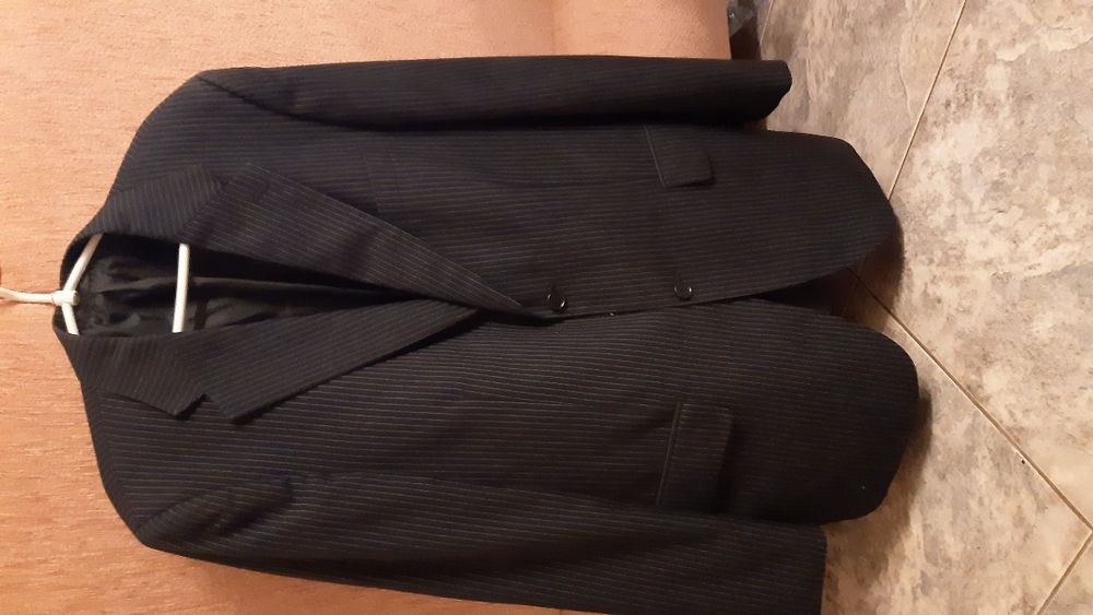 Męski garnitur 176/96