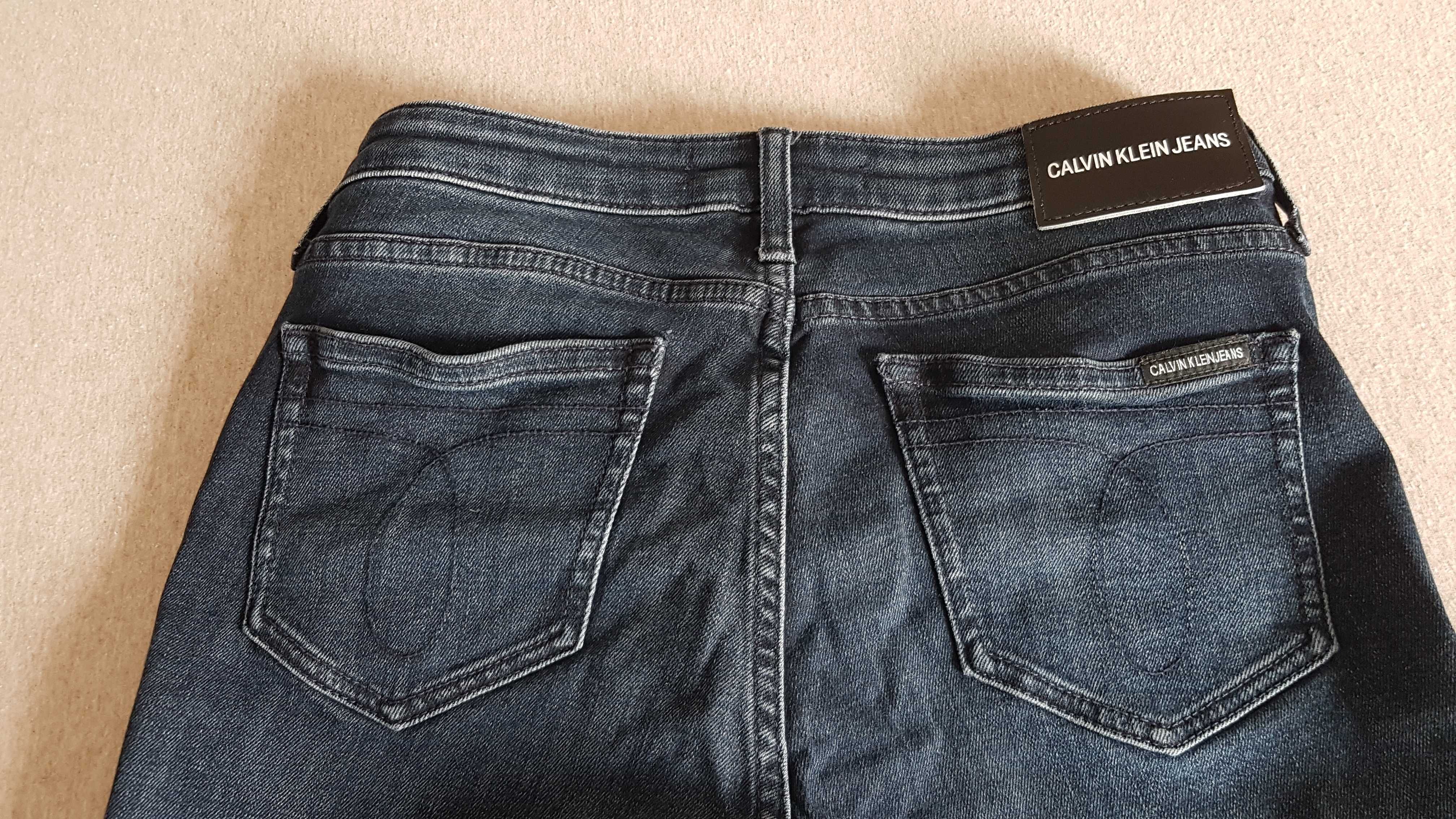 CALVIN KLEIN Spodnie jeansowe JEANSY 27/30