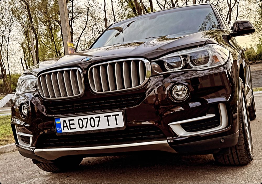 BMW X5,ДИЗЕЛЬ ОФИЦИАЛ в Максимальной комплектации !