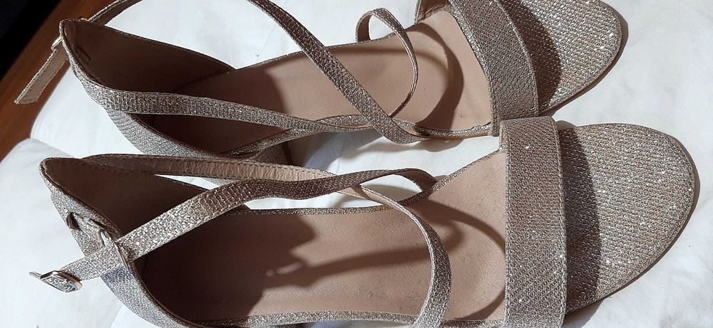 Sandálias de festa, nr 40