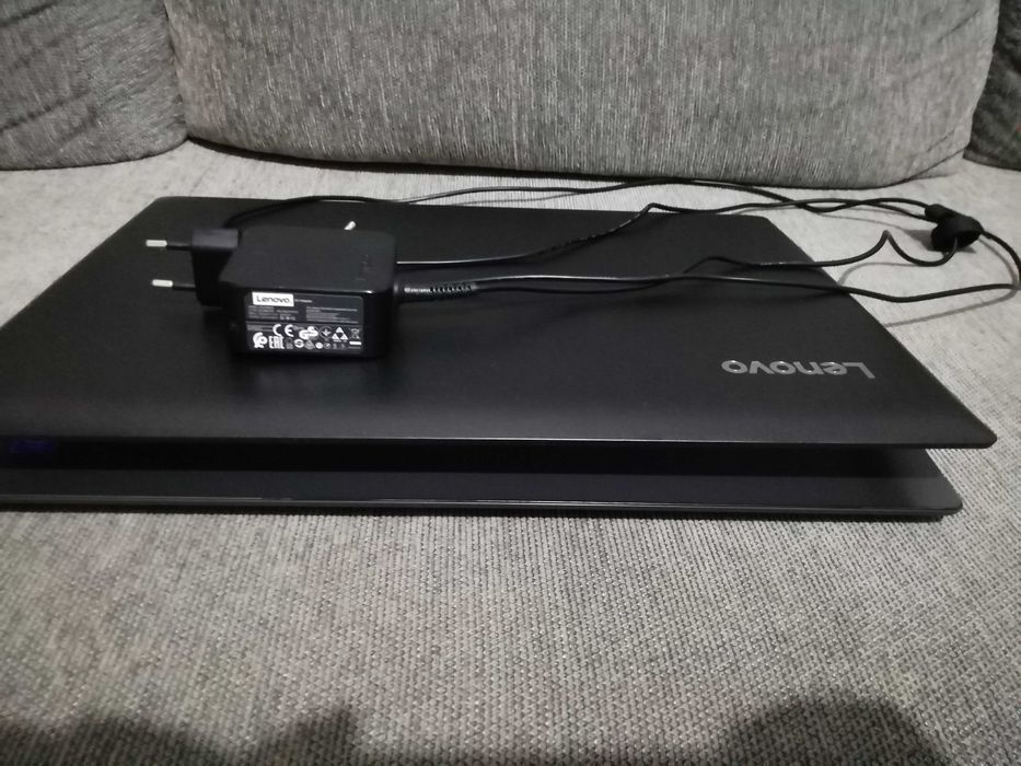 Computador Lenovo Ideapad 330-15IGM