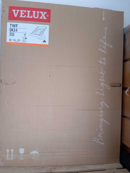 Túnel de luz Velux TWF OK14 2010