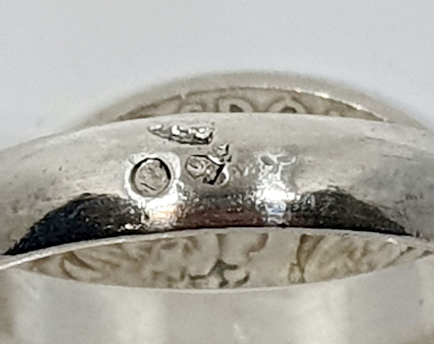 Srebrny pierścionek z moneta, Jadwiga