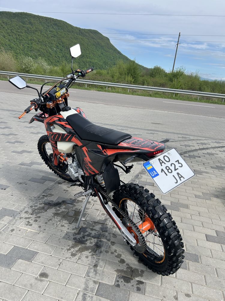 Продам мотоцикл Kovi Max 300