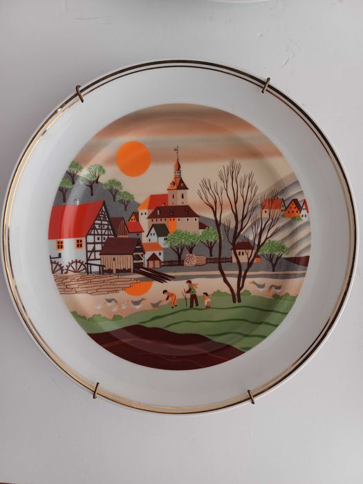 Pratos em porcelana sobre Quatro Estações