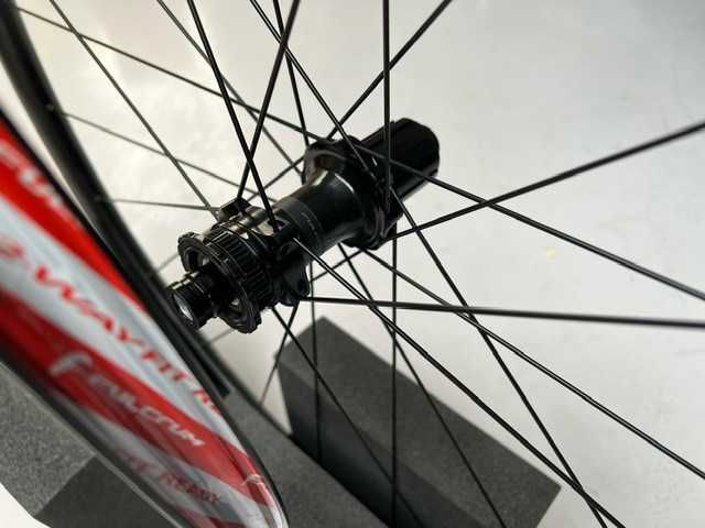 Koła Fulcrum Racing 600 DB DISC CL 100x142mm SH/SRAM  11SP
