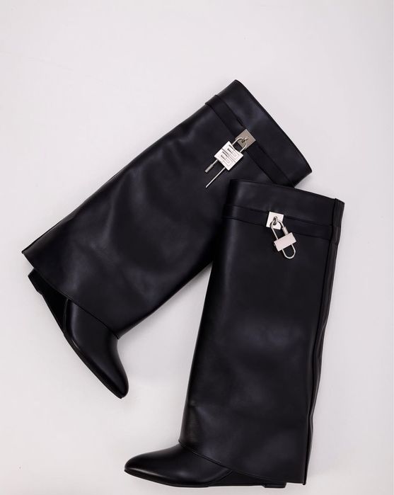 Чоботи Givenchy труби