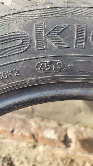 Шина Nokian 185 60 r14 зимова