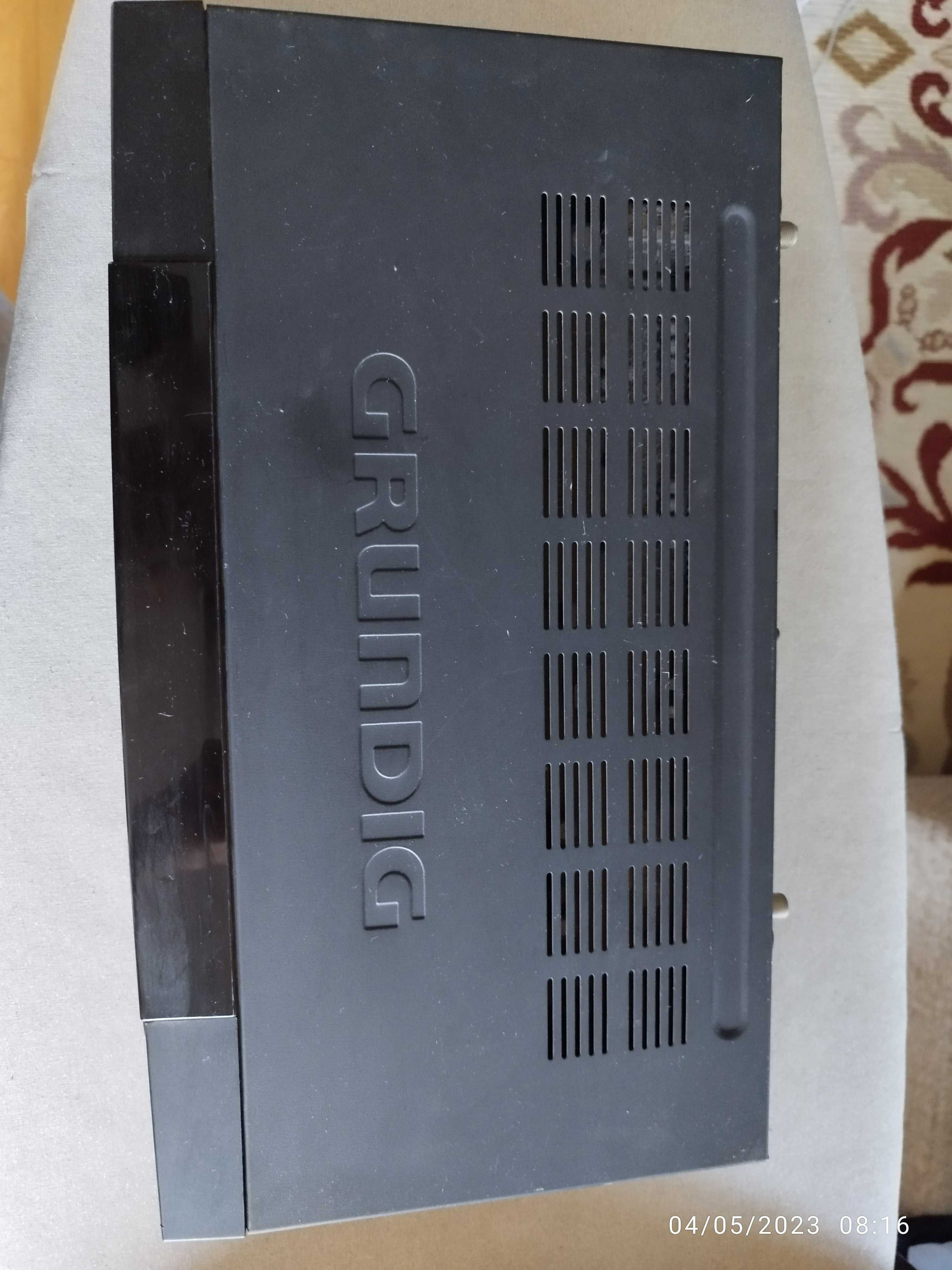 Receptor Satélite Grundig