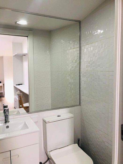 Estudio moderno no centro de Anadia com despensas INCLUIDAS!
