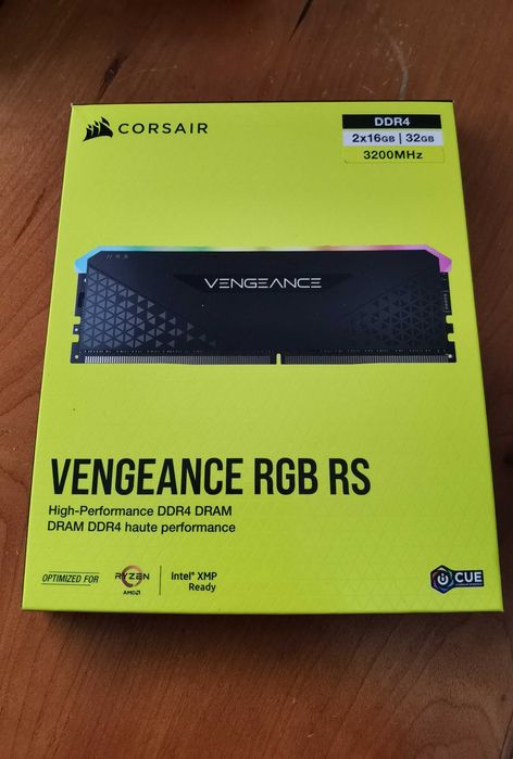 Corsair VENGEANCE RGB RS 32 GB (2 x 16 GB) DDR4 DRAM 3200 MHz C16