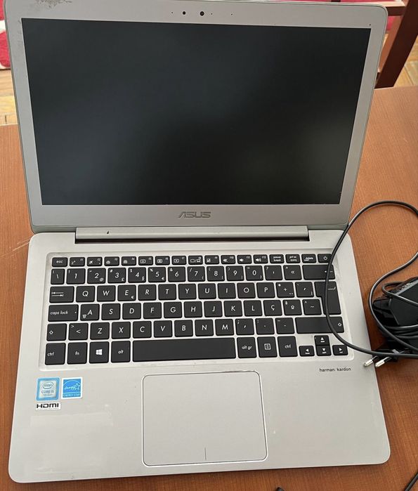 Computador Asus UX 330