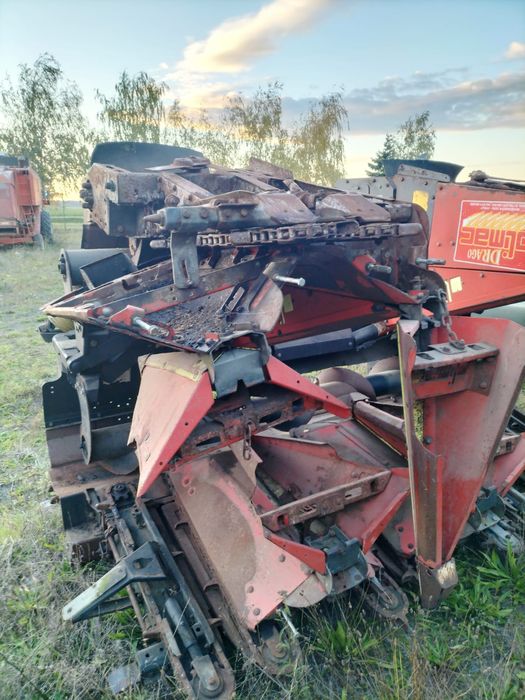 Przystawka do kukurydzy MF John Deere New Holland Laverda Fendt Claas