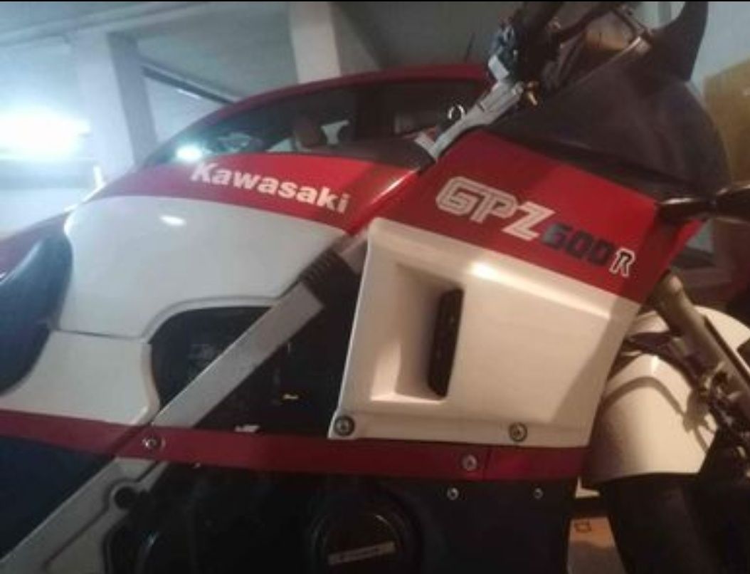 Kawasaki gpz600r autocolantes kit