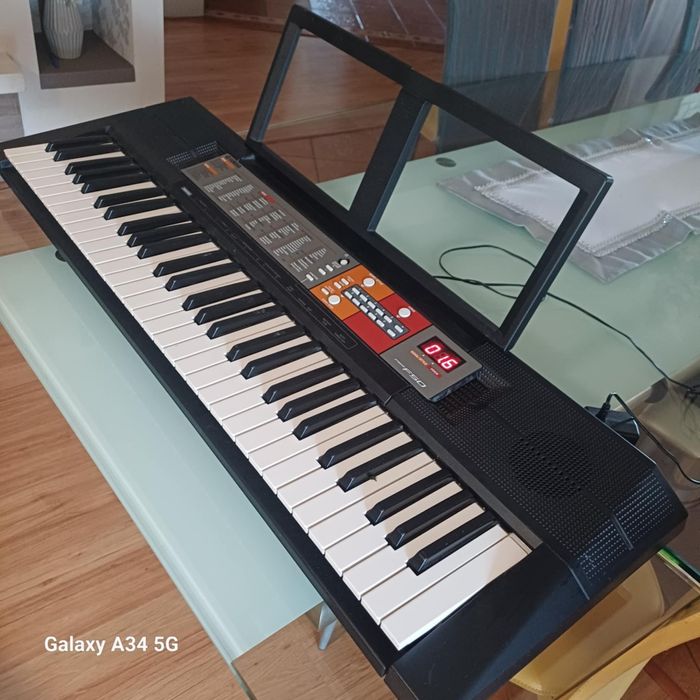 Keyboard Yamaha PSR FSO