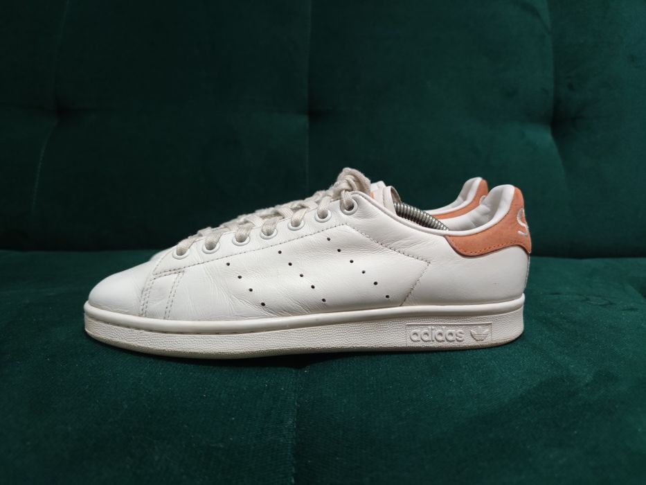 Skórzane buty damskie firmy Adidas