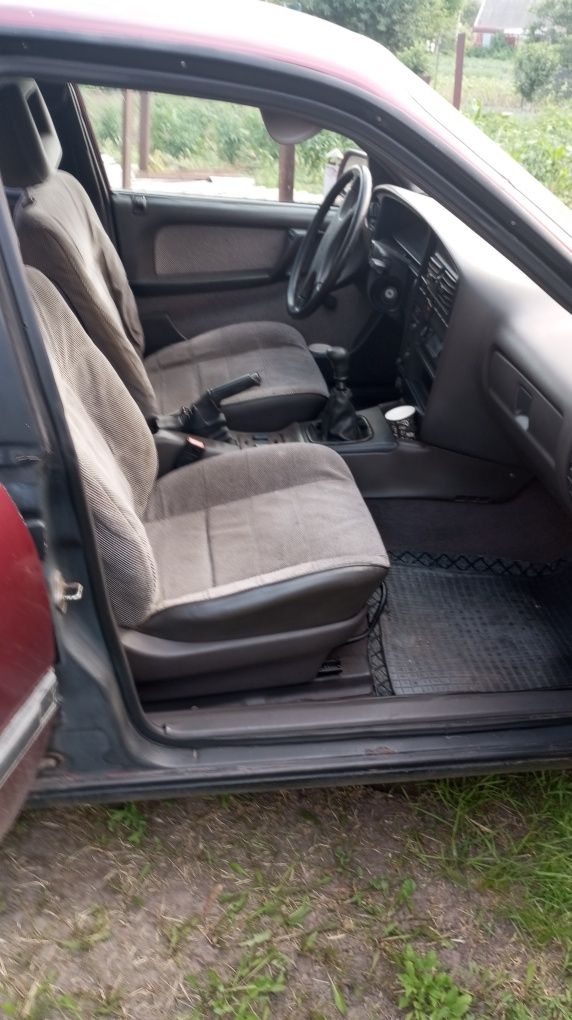 Продам Opel omega 2.0