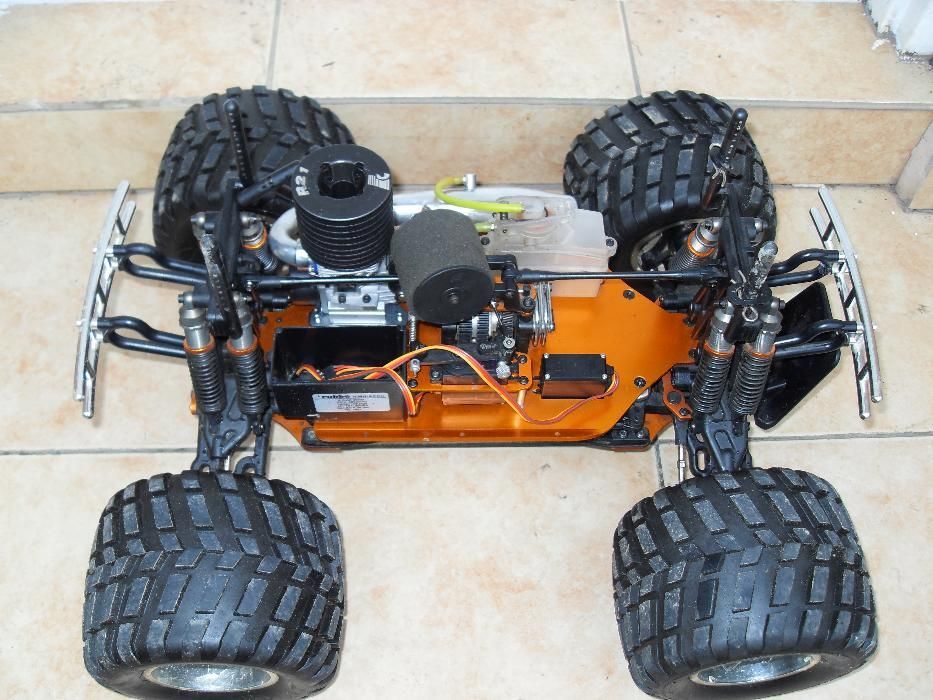 OFNA TITAN MONSTER 1:8 Off Road Nitro Model RC Spalinowy