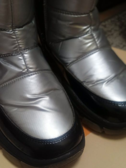 Продам сапожки дутіки ботінки weestep