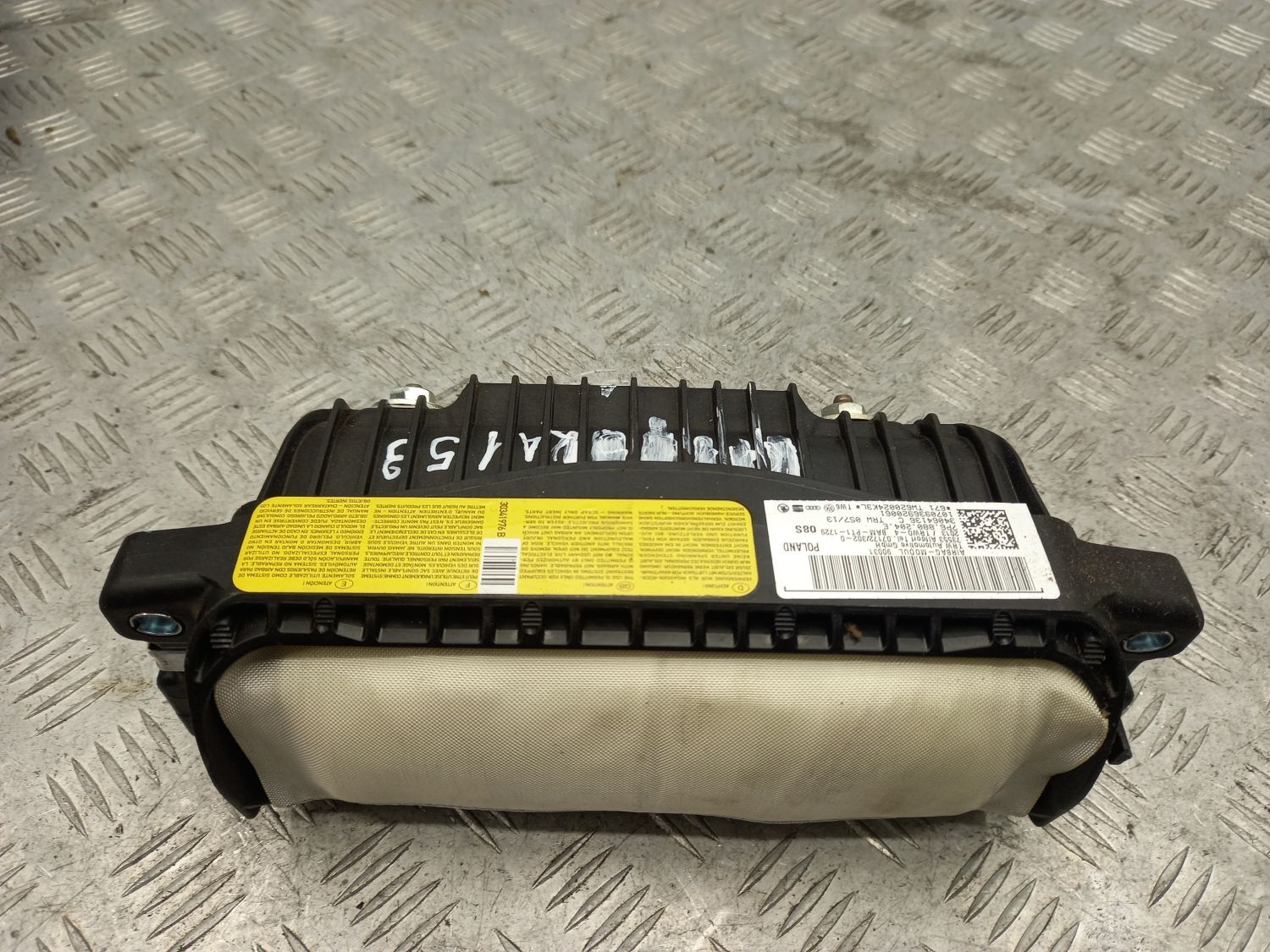 Подушка безопасности airbag пассажирская 7P6880204E для Volkswagen Tou