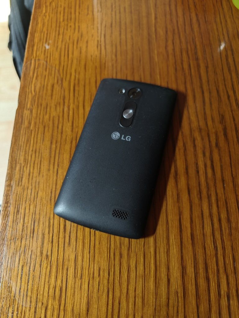 Telemóvel LG Fino