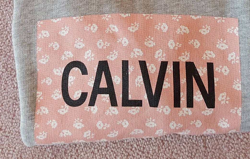 Sweatshirt Calvin Klein 4 anos