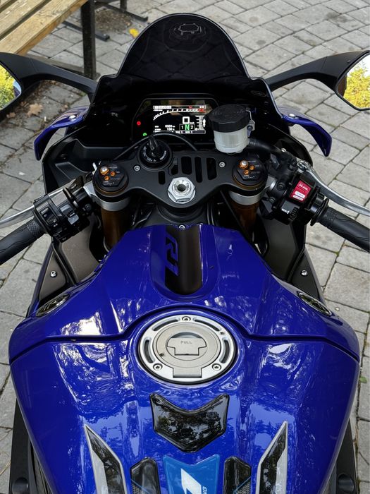 Yamaha YZF-R1 2019 року Akrapovic