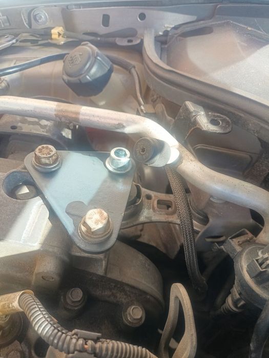 Опора двигателя Рено Меган 2 Сценик 2 2К4М