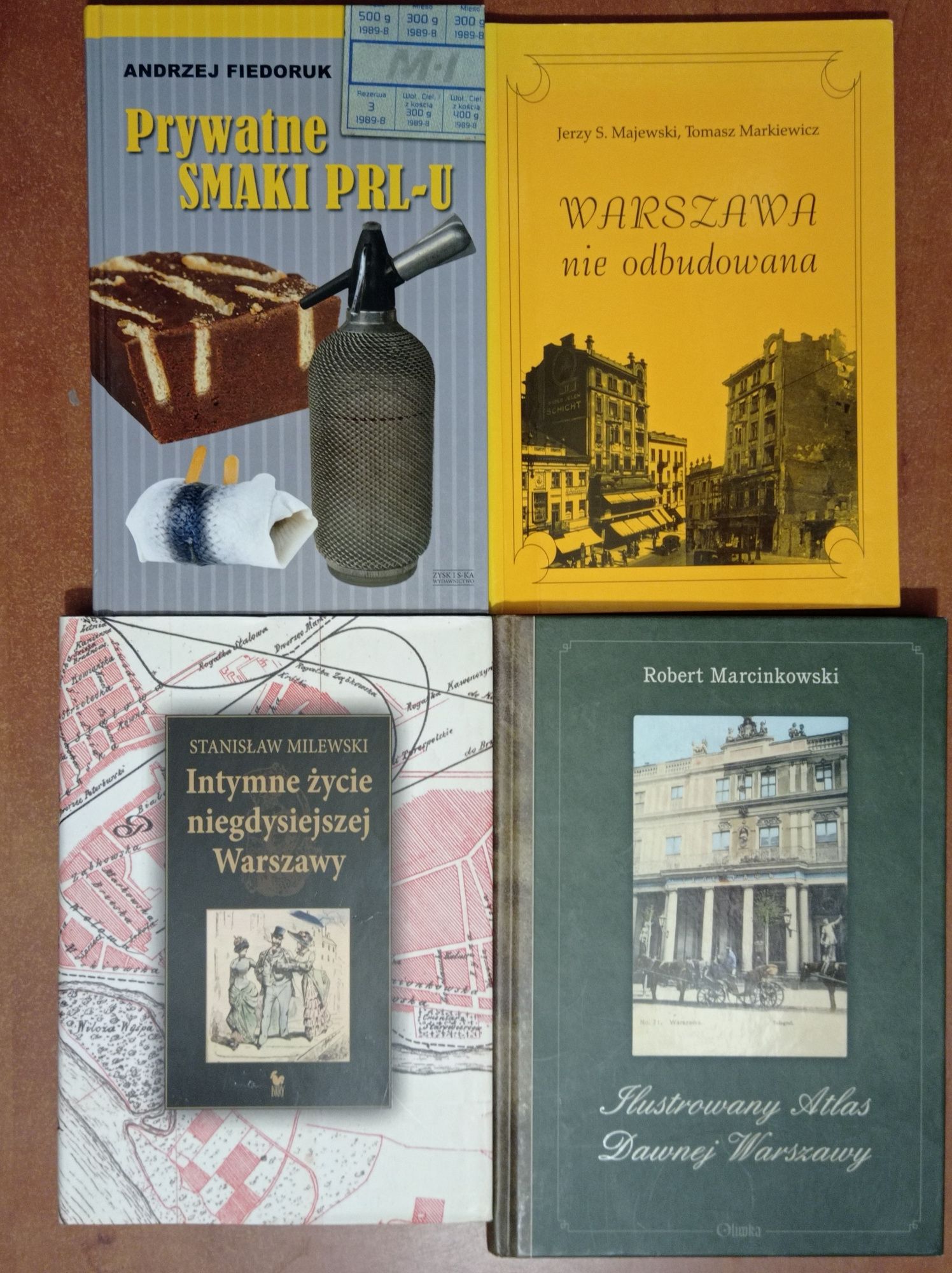 4 książki Warszawa nie odbudowana Majewski Ilustrowany atlas dawnej