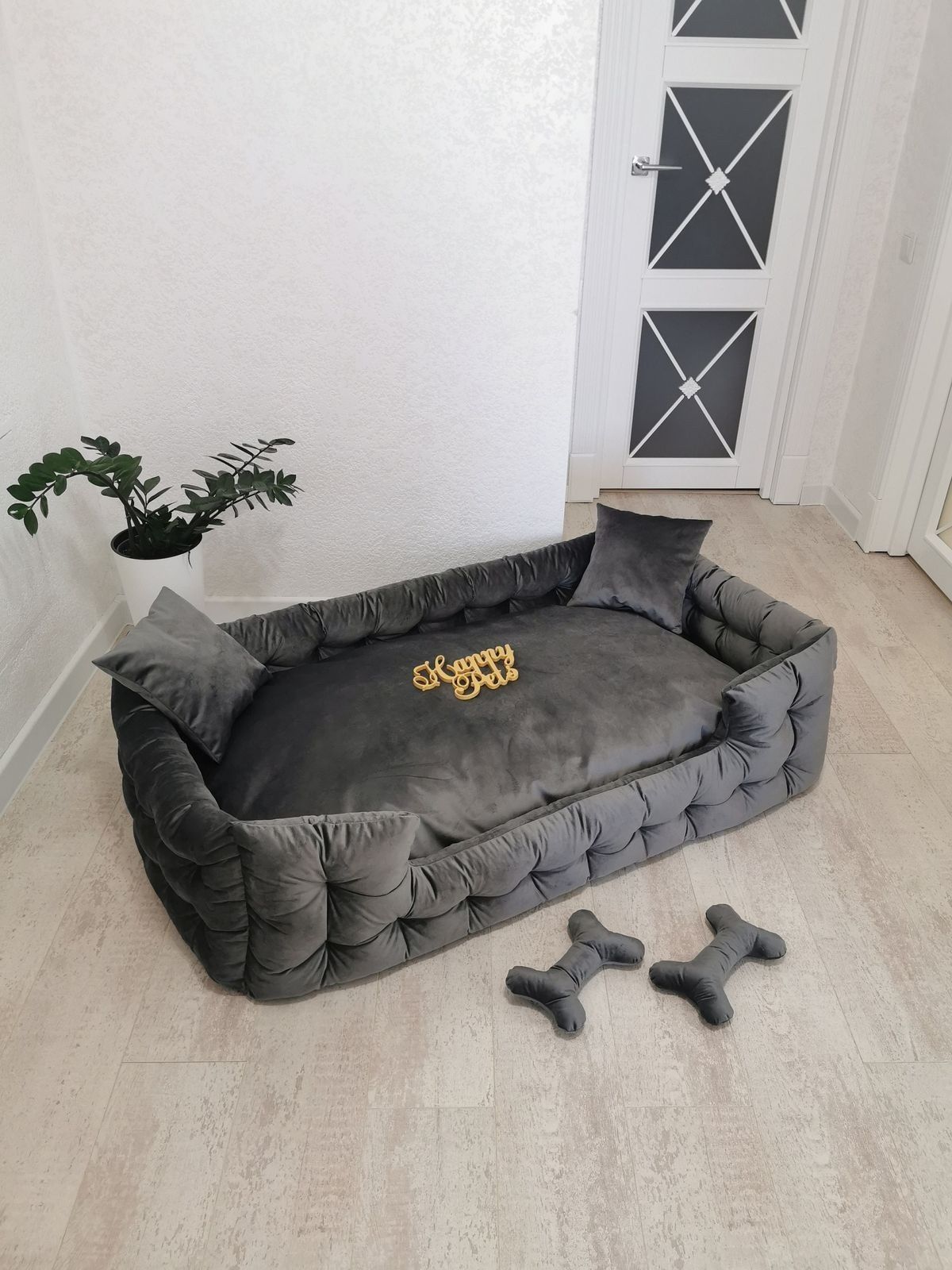 Лежанка диван для собак и кошек