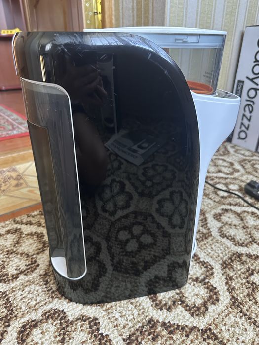 Продається Babybrezza для приготування дитячої суміші