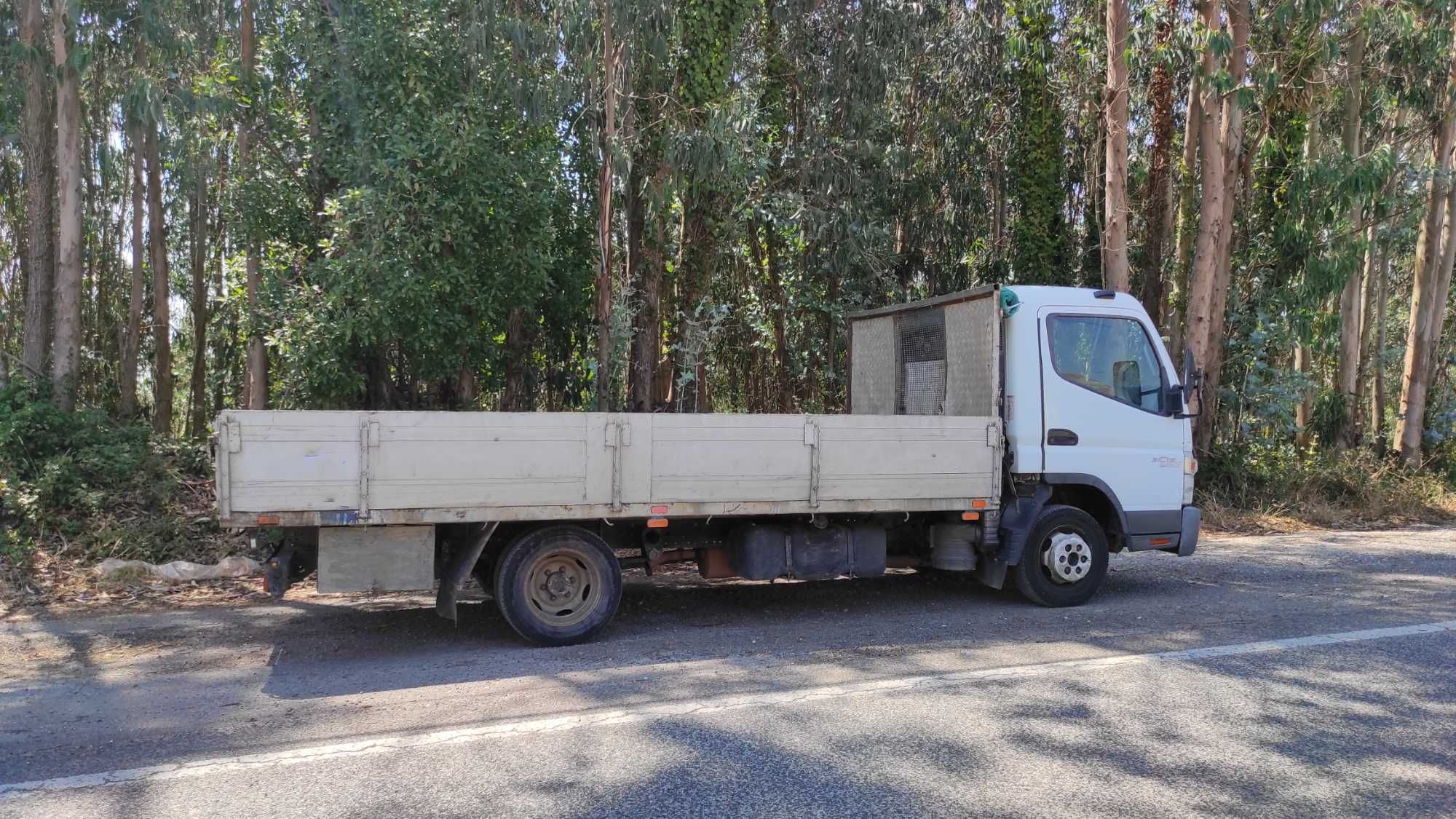Mitsubishi  Canter