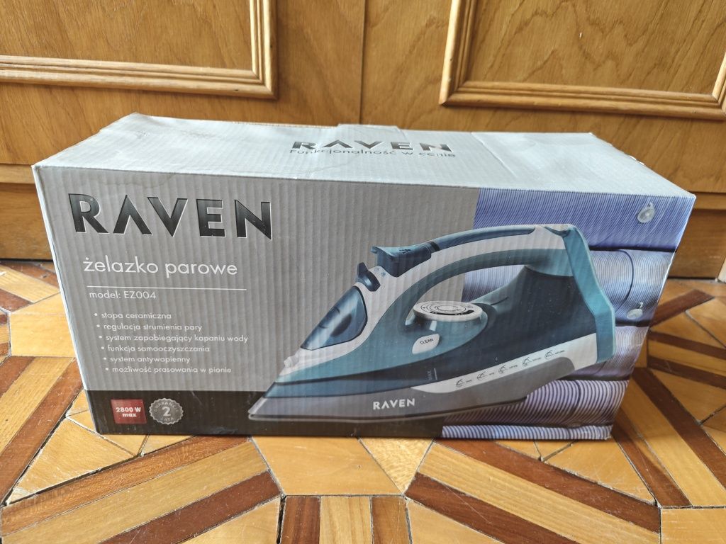Żelazko parowe  Raven