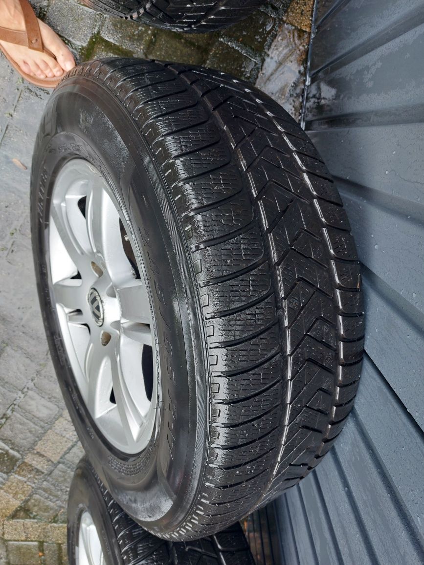 Sprzedam opony plus felgi vw Amarok, Crafter 245/65 R17