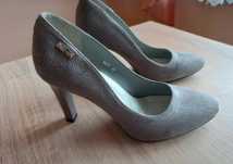 Buty damskie szpilki