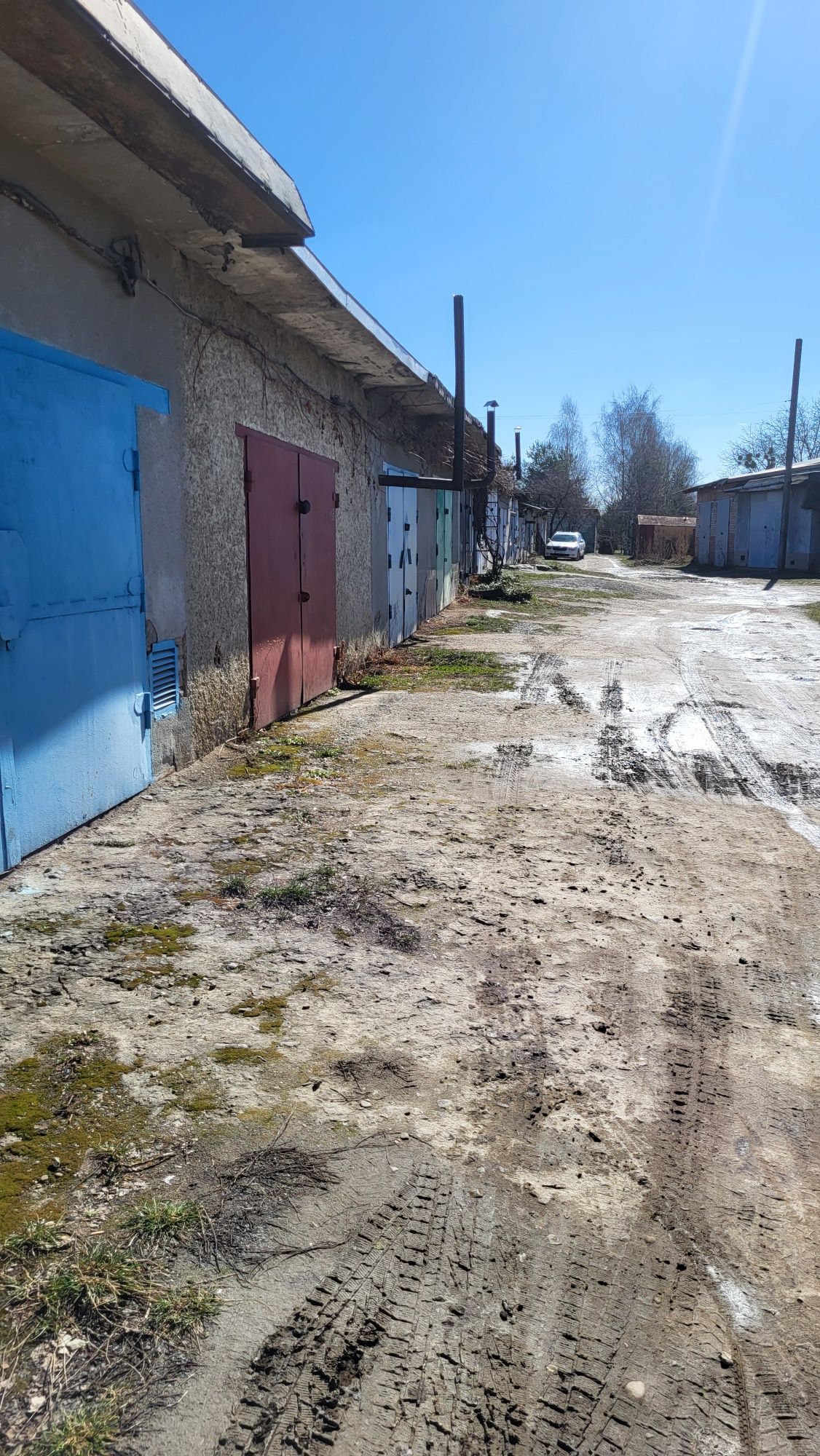 Великий гараж р-н Гімназії