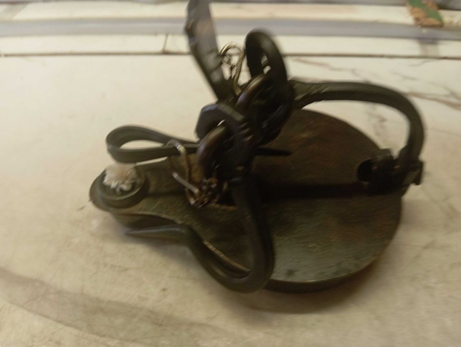 porządki domowe lampa naftowa stara