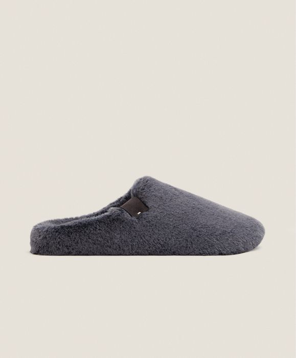 Chinelos Tipo Mules De Pelo Sintético