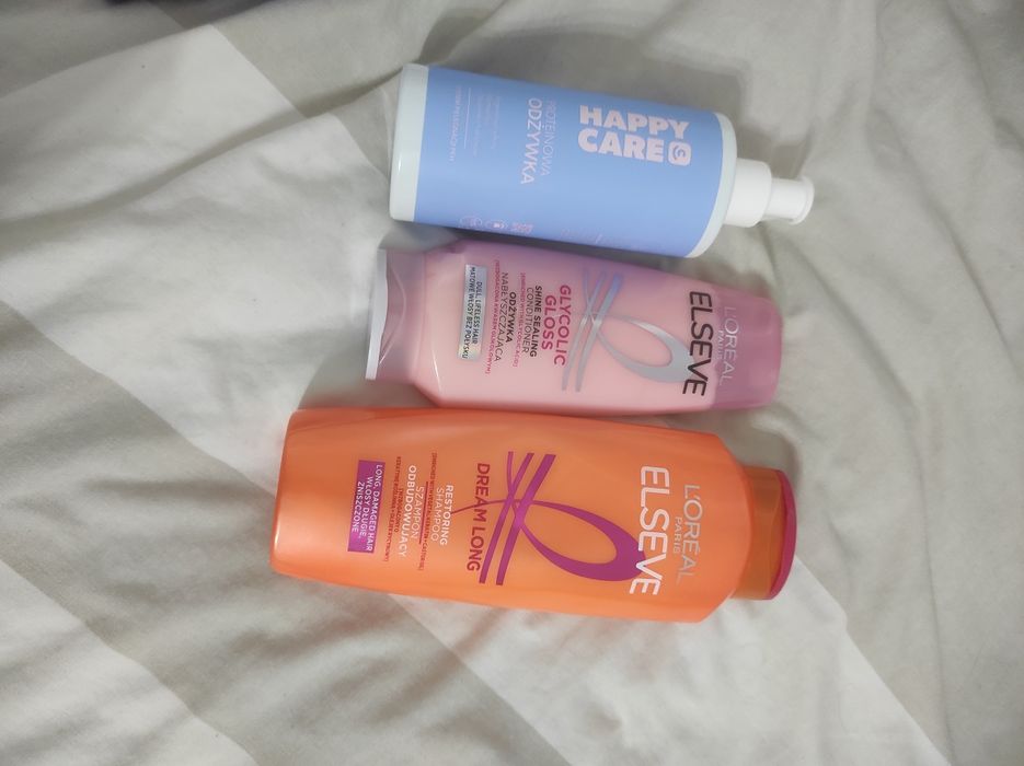 Zestaw kosmetyków do włosów/makijażu/paznokci