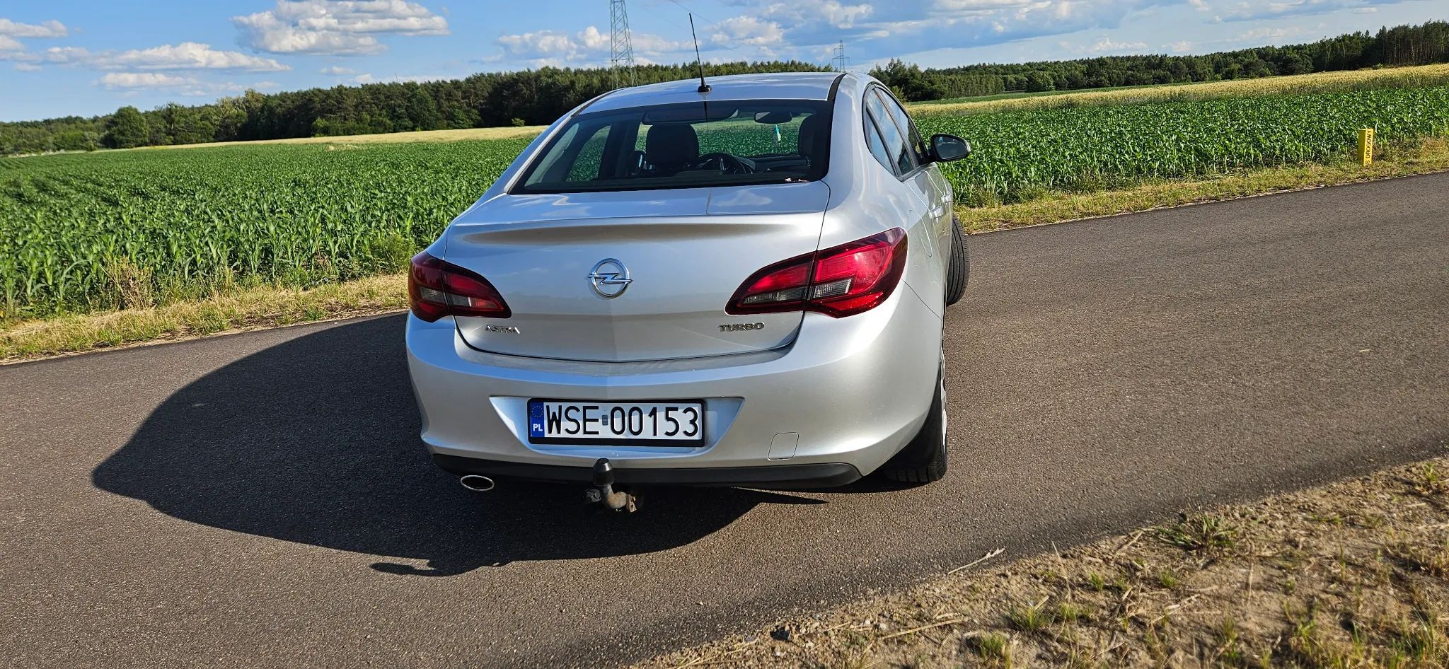 Opel Astra Opel Astra J Sedan 1.4 Turbo Benzyna – 2013 rok