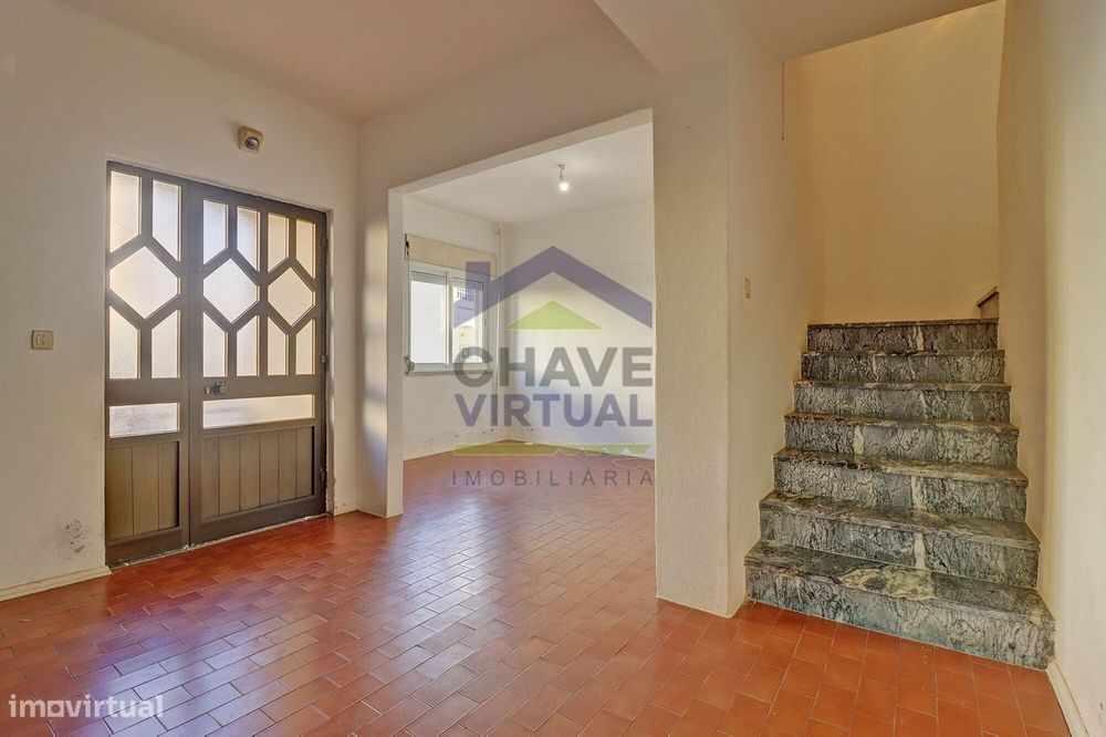 Moradia V3 com Quintal - Centro Bombarral