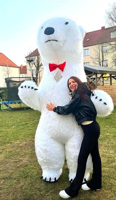 Biały Miś na imprezę Żywe Maskotki Animacje