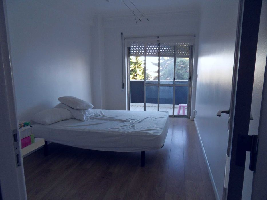 T3 no centro de Almada, muito perto do metro e autocarros