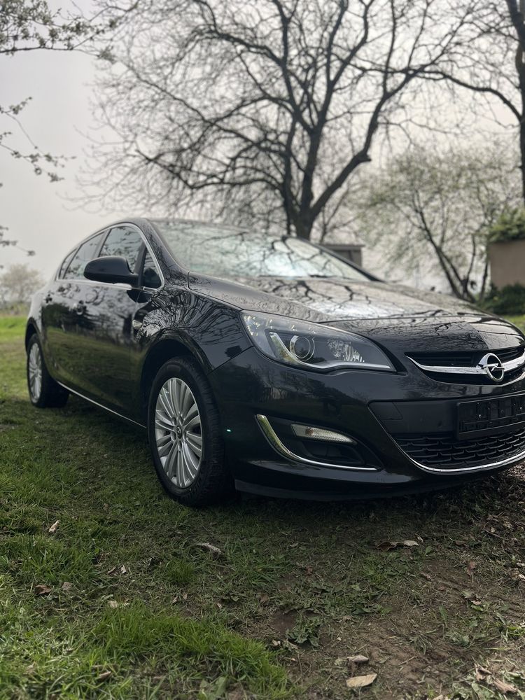 Opel Astra J 2.0CDTI 165KM